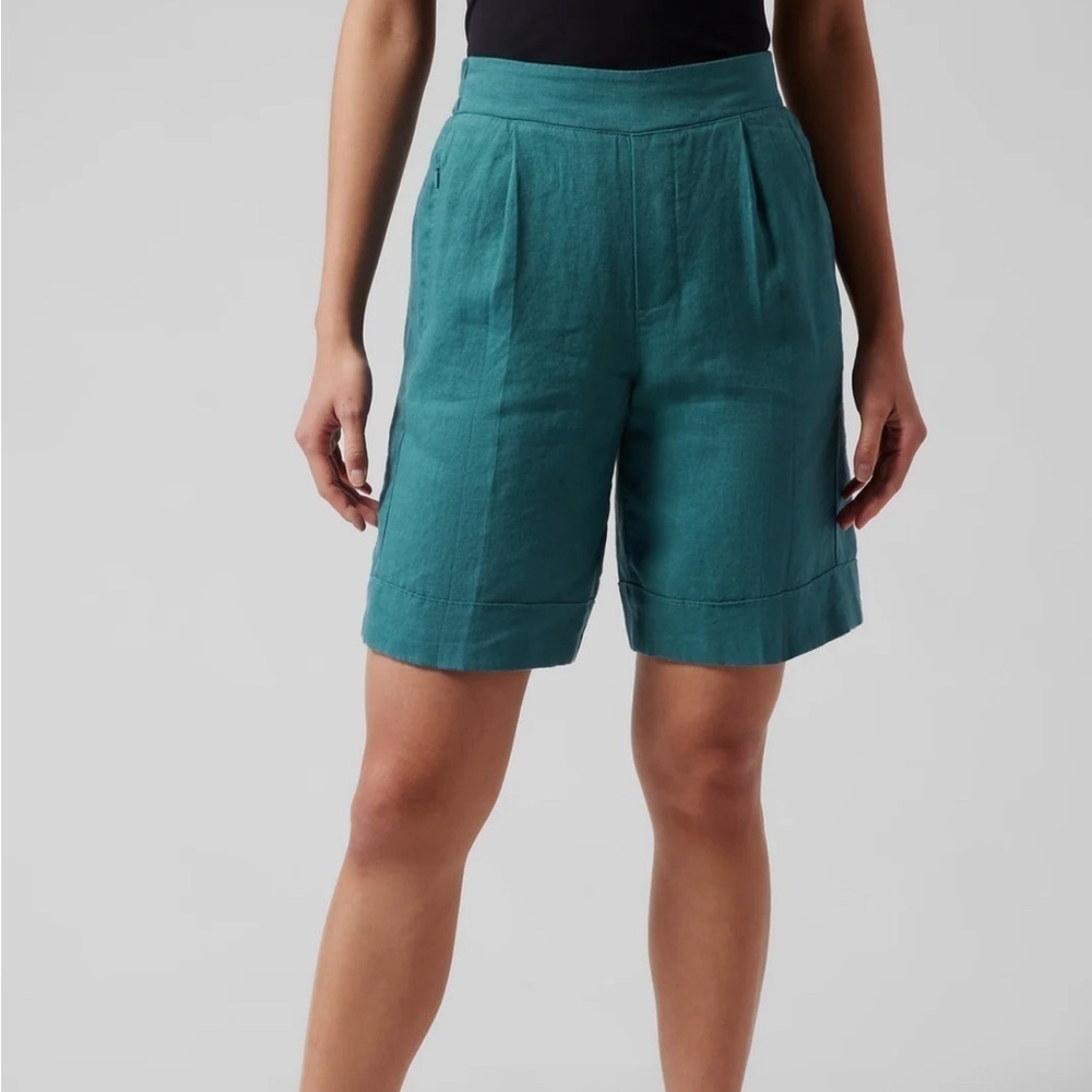 Athleta Playa Bermuda Shorts Linen Green 14